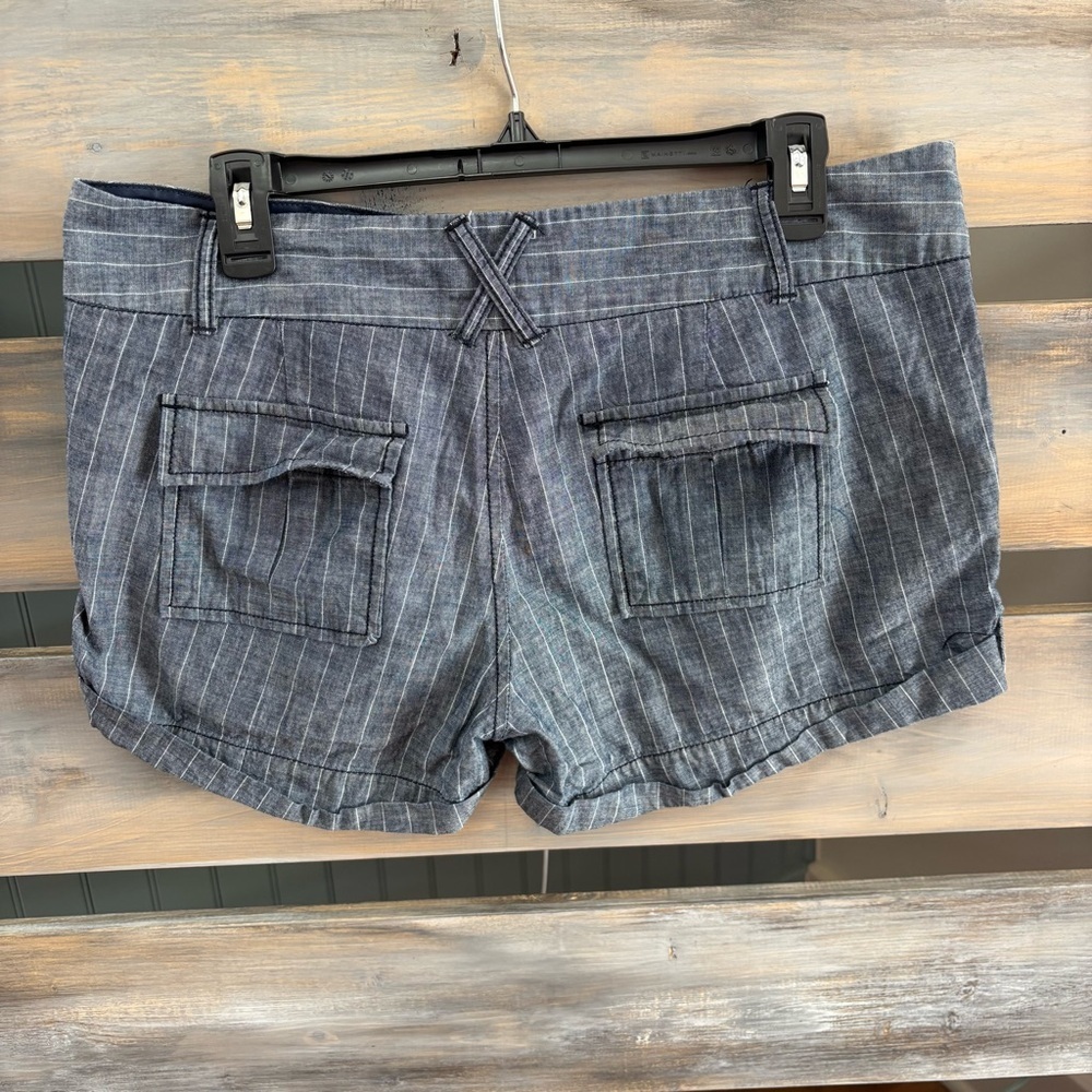 Fossil Striped Chambray Shorts Siuze 31 - Picture 3 of 6